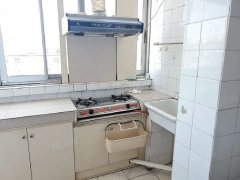 精装修温馨2室提包入住